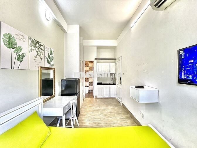 Căn Hộ Đẹp Ban Công Thoáng Gần Đại Học Sư Phạm Q5