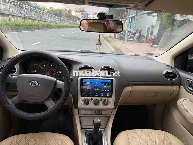 focus số sàn 2010  siêu đẹp zin cọp