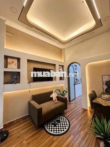 Căn hộ 2 Phòng Ngủ lớn có Ban công Nội thất tiện nghi Kế Y Dược Quận 5