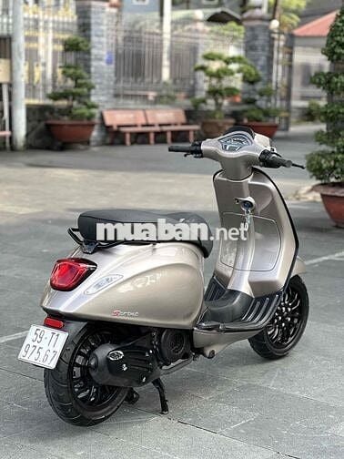 VESPA SPRINT 2018 Vàng Tft BSTP chính chủ có góp