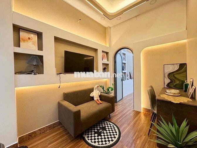 CHO THUÊ CHUNG CƯ MINI / 2 PHÒNG NGỦ - SIÊU MỚI TOÀ NHÀ MẶT TIỀN