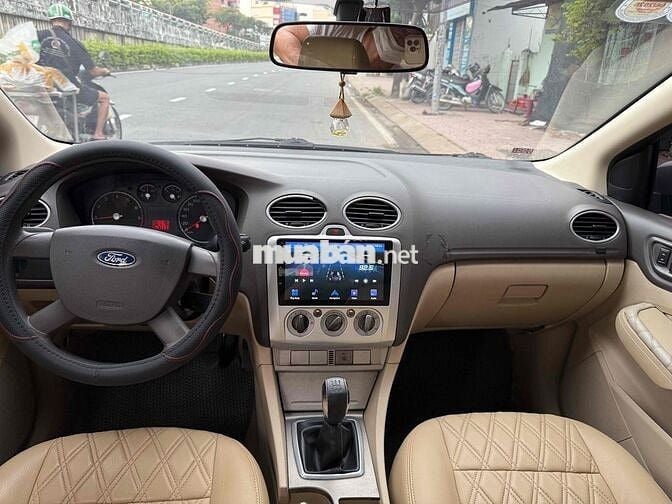 focus số sàn 2010  siêu đẹp zin cọp