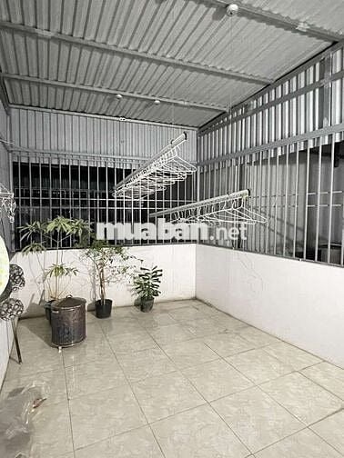 NHÀ NGỌC THUỴ, DT 38M 5 TẦNG, GIÁ CHỈ 7,95 TỶ