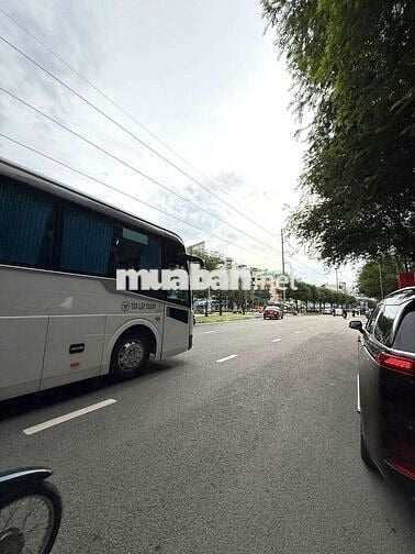 MẶT TIỀN KD 4 CĂN LIỀN KỀ 15*19_ 145Tr