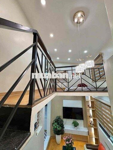 Siêu phẩm! Trần Xuân Soạn,T2 lô góc 3 pn,bãi ô tô, full đồ ở ngay 70m