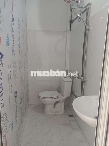 Cho thuê nhà vừa ở vừa kinh doanh mặt phố