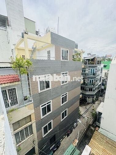 Hẻm 5m oto thông ra 3/2. 33m2 5 tầng hoàn công đủ. P14 Q10. Chỉ 8,6 tỷ