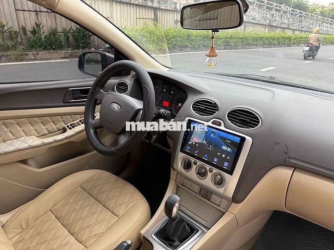 focus số sàn 2010  siêu đẹp zin cọp