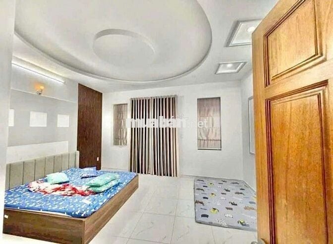 Nhà 1 trệt 2 lầu hẻm 151 liên khu 4/5 BHH B bình tân