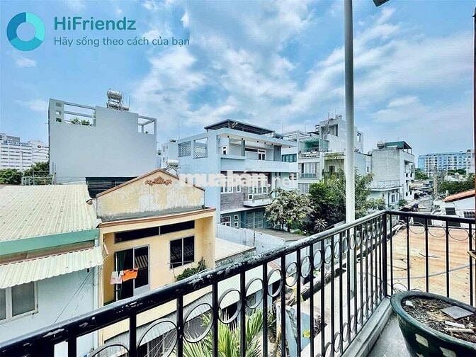 Phòng siêu sáng – full tiện nghi, máy giặt riêng, ban công view thành