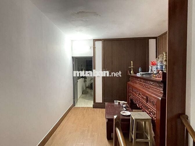 NHÀ NGỌC THUỴ, DT 38M 5 TẦNG, GIÁ CHỈ 7,95 TỶ