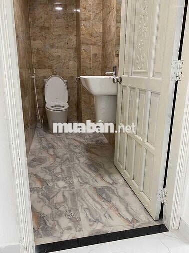 Mặt bằng Trần Quang Khải Q1 – mới tinh – phù hợp VP/showroom – 30tr