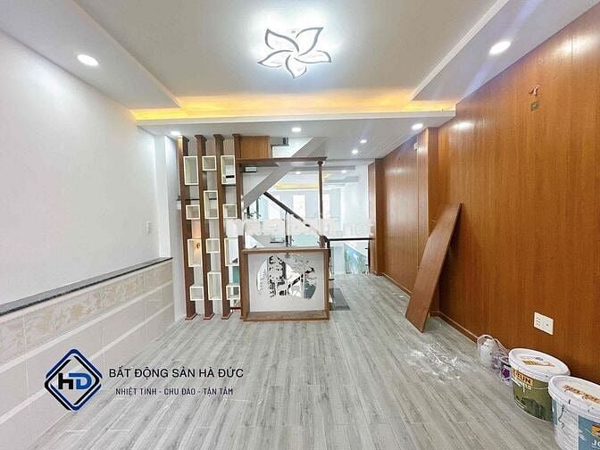 Nhà trệt lửng 3 lầu hẻm nhựa 8m có vỉa hè điện nước âm