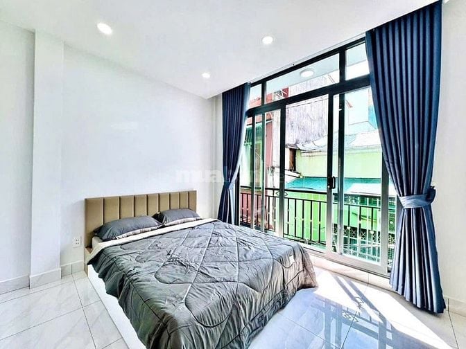 Bán nhà HXH, 32m2, Giá 3.69 TỶ, Nguyễn Gia Trí, Phường 25, Bình Thạnh