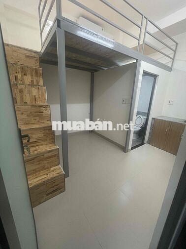 Phòng sẵn máy lạnh, ngay công viên làng hoa, Tân Sơn