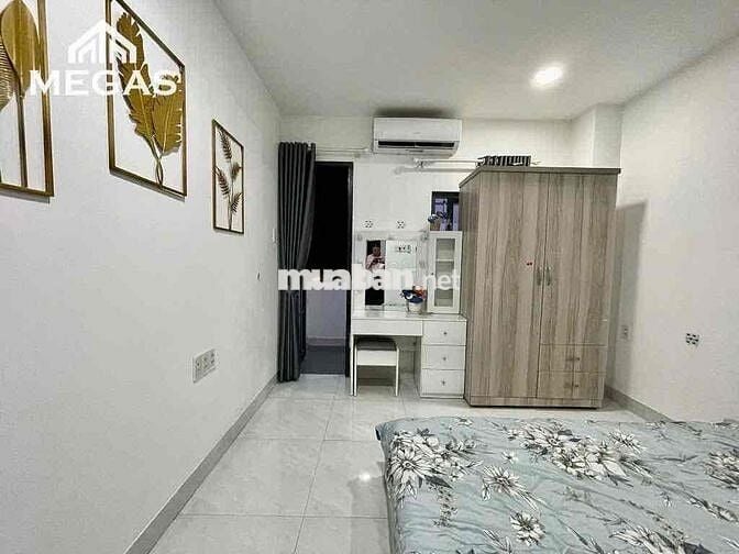 1 PHÒNG NGỦ - TÁCH BẾP - BAN CÔNG - THANG MÁY - NGAY VÒNG XOAY DÂN CHỦ