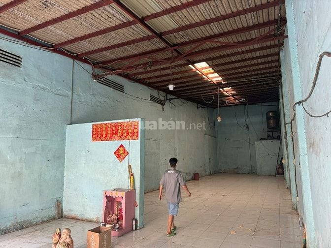 Nhà xưởng cho thuê hẻm xe container 12m