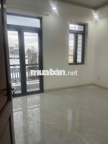 Bán nhà lầu, giá rẻ tại quận Bình Tân