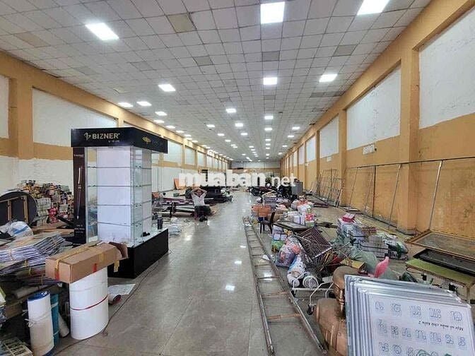 Cho thuê mặt tiền Nguyễn Văn Quá, Đông Hưng Thuận, Q12. 15x70m. 160tr