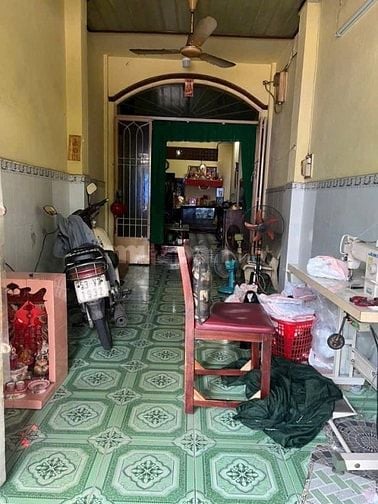 Cần bán nhà MTKD Trần Quang Cơ, Q. Tân Phú.