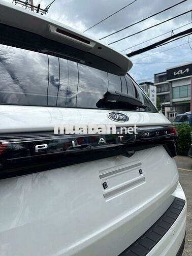 Ford Everest VIN2025 trả trước 299tr nhận xe