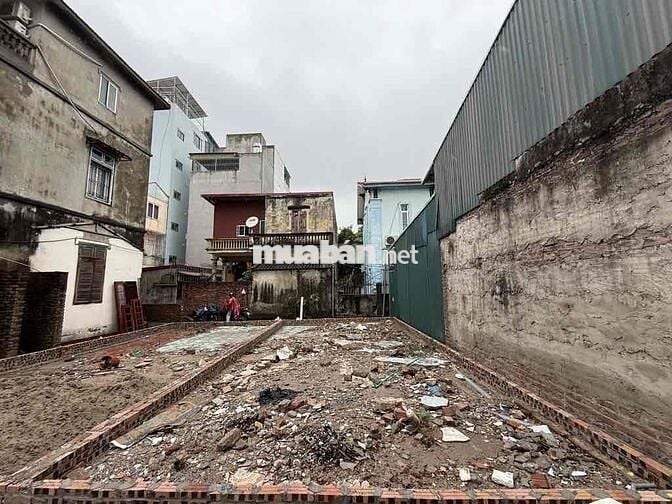 Bán Đất Phố Đức Giang,LB Vuông Vắn,Ngõ Ô Tô 45M Chỉ >6tỷ