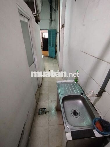 Cho thuê nhà nguyên căn, có hẻm riêng đỗ xe máy