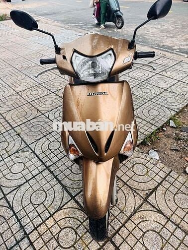 BÁN XE LEAD MÁY ÊM CHƯA BUNG