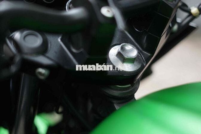 Bán Z300 2017 1 chủ đập thùng hồ sơ cầm tay