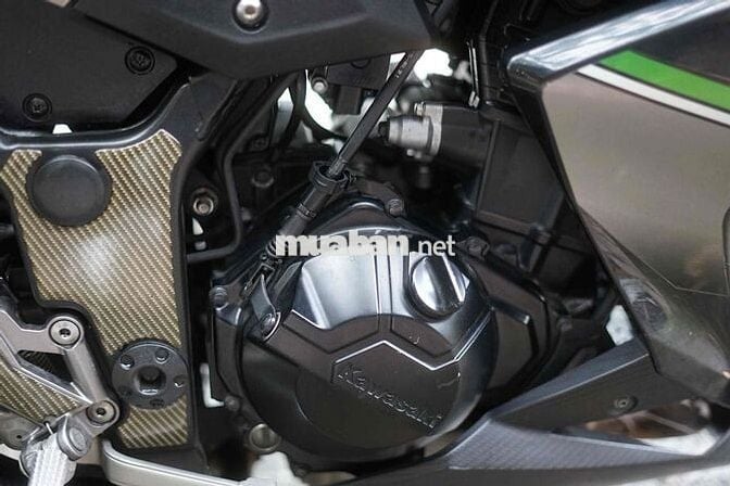 Bán Z300 2017 1 chủ đập thùng hồ sơ cầm tay