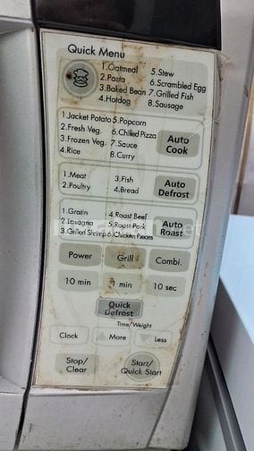 Lò vi sóng hiệu LG 25 lít, nấu và nướng 20 món ăn.