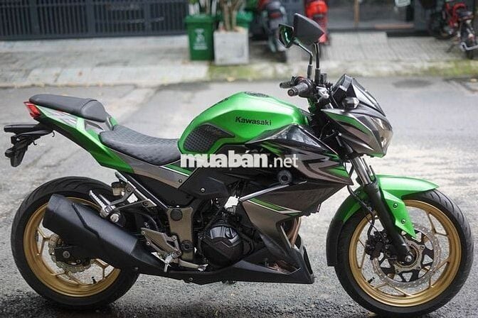 Bán Z300 2017 1 chủ đập thùng hồ sơ cầm tay