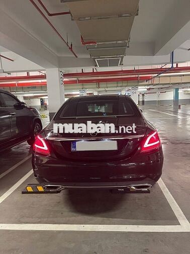Mercedes-Benz C200 Exclusive 2019 màu đen