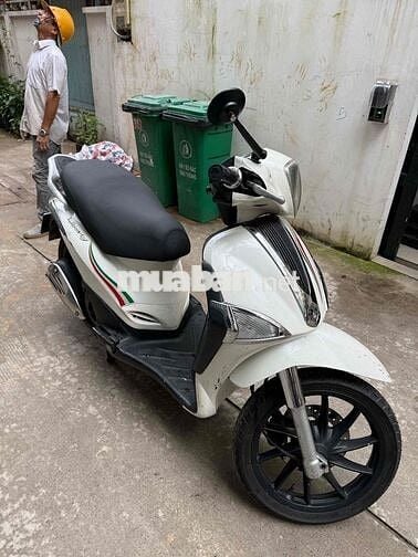 Bán xe tay ga Piaggio Liberty màu trắng