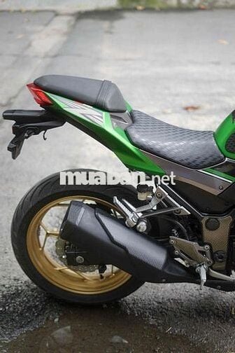 Bán Z300 2017 1 chủ đập thùng hồ sơ cầm tay