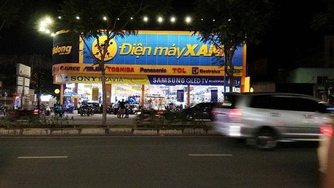 Bán Toà nhà Điện Máy Xanh Trần Não 725m2 giá 210Tỷ cho thuê 400tr Q2