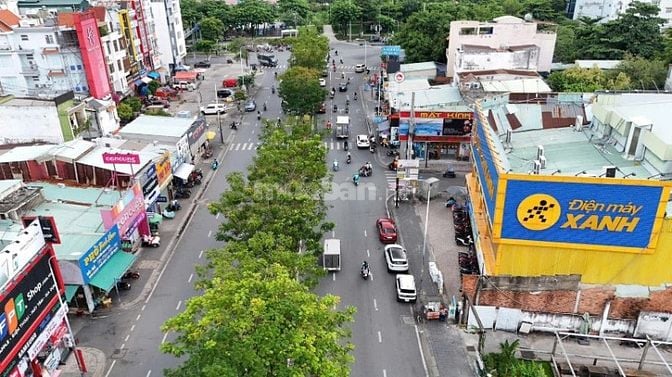 Bán Toà nhà Điện Máy Xanh Trần Não 725m2 giá 210Tỷ cho thuê 400tr Q2