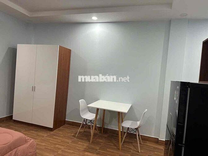 CHO THUÊ CHDV - ĐẦY ĐỦ TIỆN NGHI / CỬA SỔ THOÁNG MÁT - MẶT TIỀN