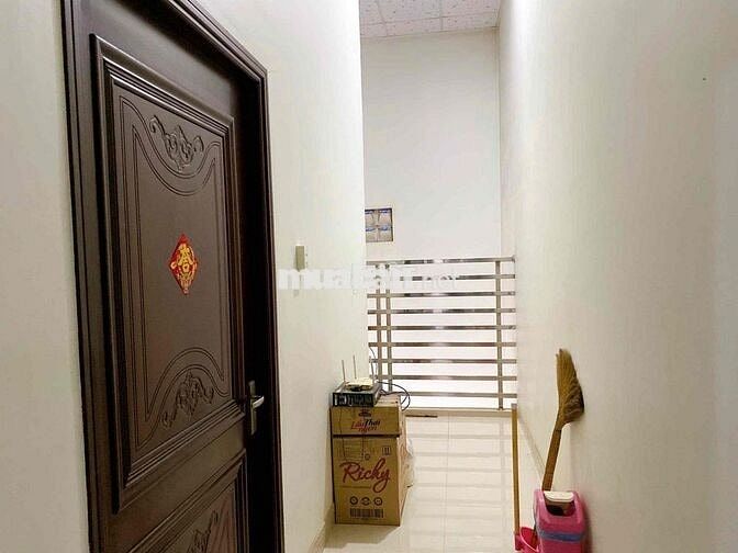 NHÀ 1 LẦU,3P NGỦ,SỔ R THỔ CƯ 179m2(HOÀN CÔNG)MẶT TIỀN Đ NGUYỄN HOÀNG