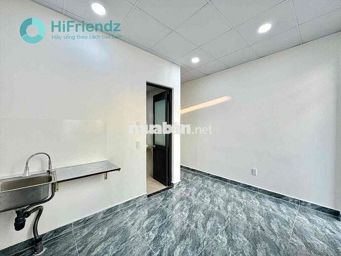 Cho thuê phòng mới xây kế cầu nguyễn văn cừ Q5 sẵn máy lạnh