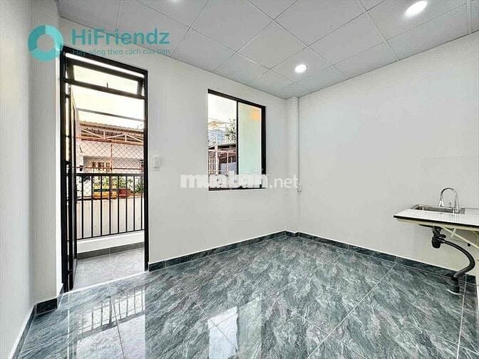 Cho thuê phòng mới xây kế cầu nguyễn văn cừ Q5 sẵn máy lạnh