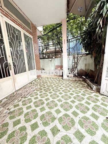 Nhà hẻm 96m2, 6 phòng ngủ, đường Lê Quang Định, Bình Thạnh