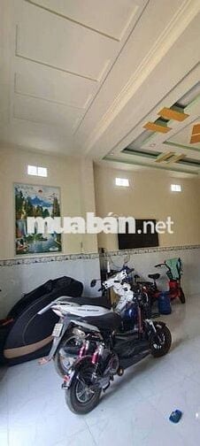 Nhà đô thị, 2 mặt tiền  xe hơi xe tải