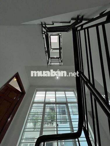 4 TẦNG -HXH - GẦN PHÚ MỸ HƯNG - 70M2 - SỔ CHUẨN - 8PN - CHỈ 6.x TỶ TL