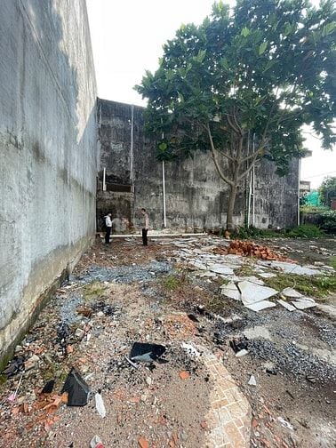 Cần bán  đất Trống 400m2 Hẻm xe hơi Dương Đức Hiền Quận Tân Phú 