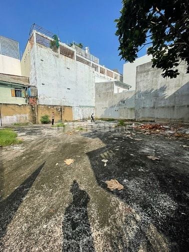 Cần bán  đất Trống 400m2 Hẻm xe hơi Dương Đức Hiền Quận Tân Phú 