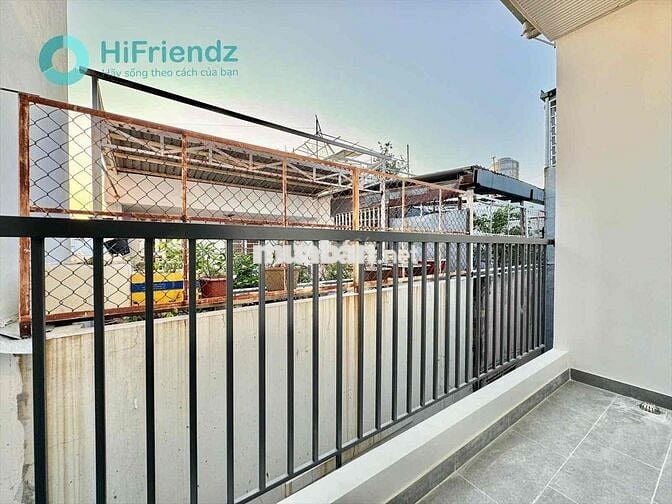 Cho thuê phòng mới xây kế cầu nguyễn văn cừ Q5 sẵn máy lạnh