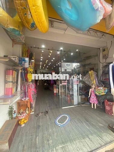Mặt bằng kinh doanh 64m2 mặt tiền đường Võ Văn Ngân, Q. Thủ Đức