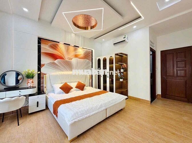 Chính Chủ Cần Bán nhà Lê Quang Định.GV.62m2.đang có sẵn dòng thuê 18tr