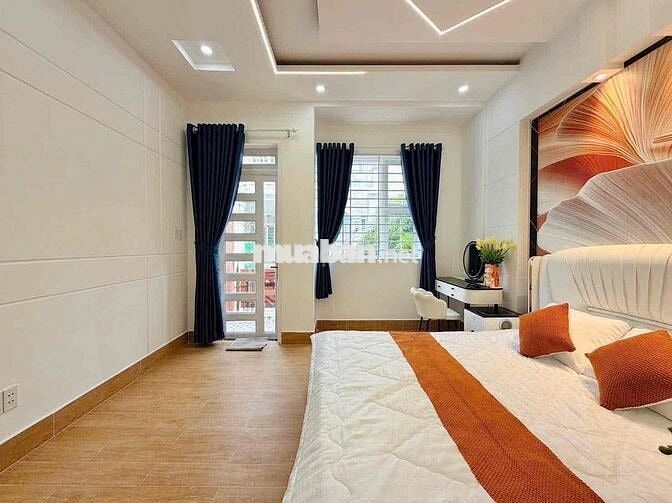 Chính Chủ Cần Bán nhà Lê Quang Định.GV.62m2.đang có sẵn dòng thuê 18tr